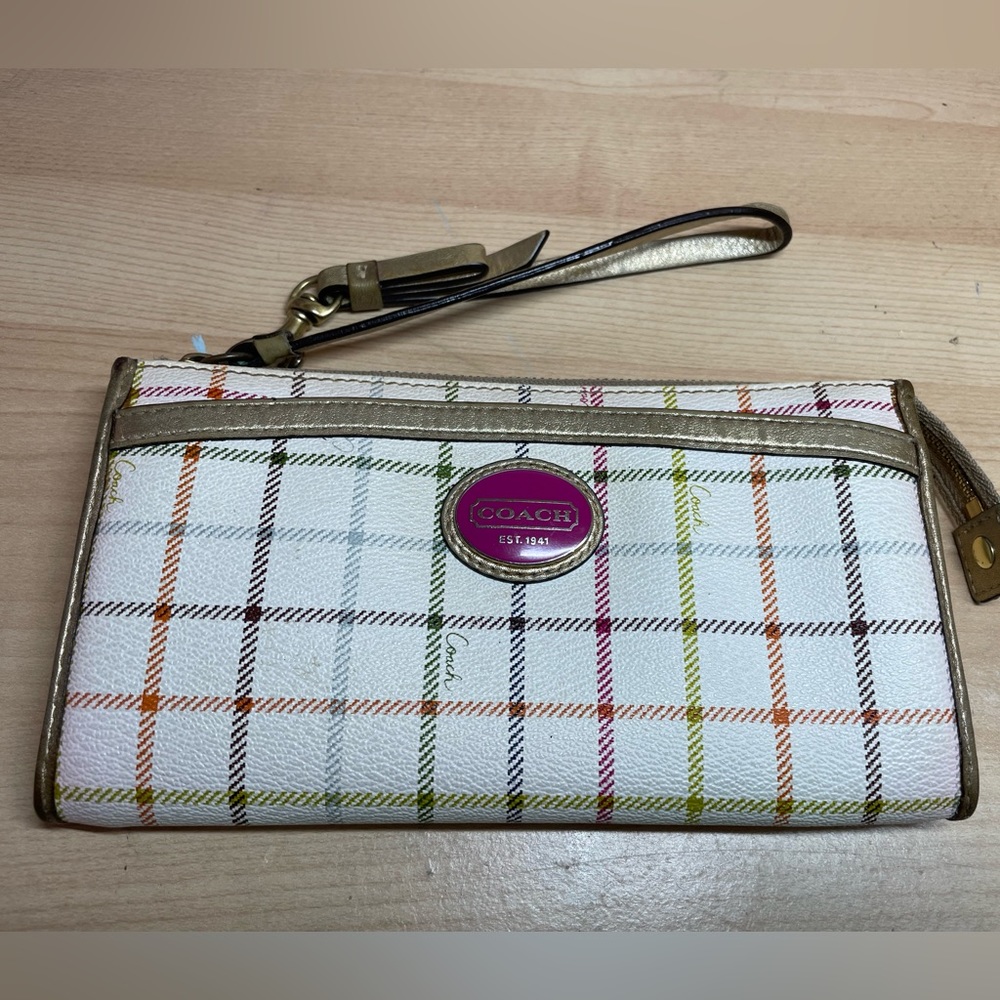 Coach wallet